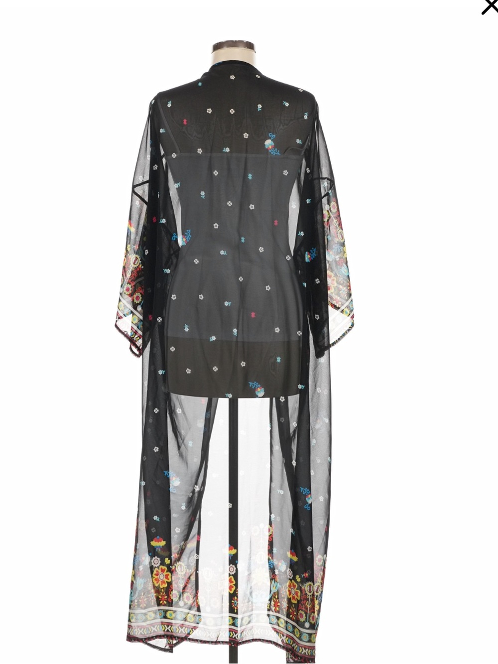 Black big sleeve Kimono. One size. Fun coverup with bathing suit or with jeans.